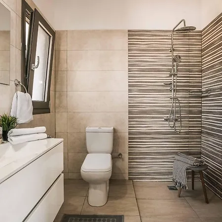 Maria Theo Villa Mousata